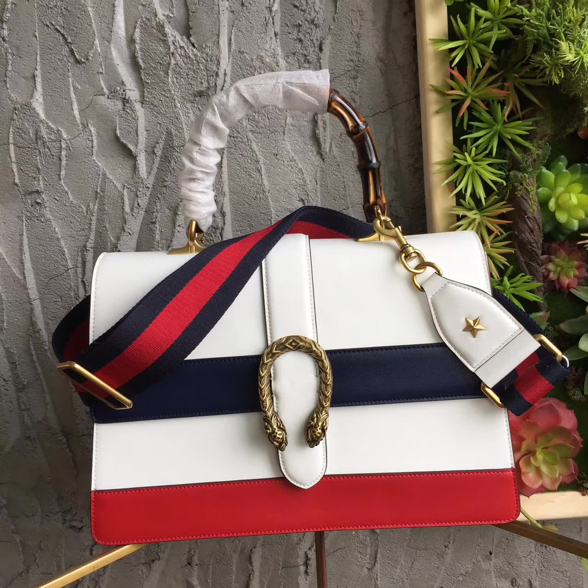 Gvc*1 shoulder bag 2622 34cmx13cmx22cm