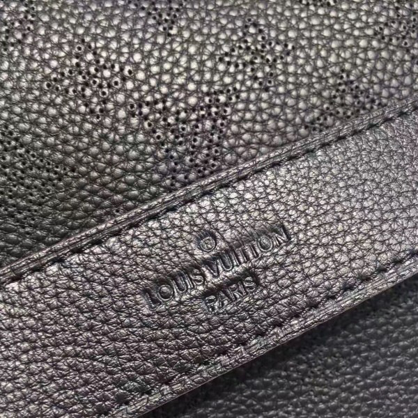 l0vis Vvtt0n babylone cohotbag chain bb noir 3514