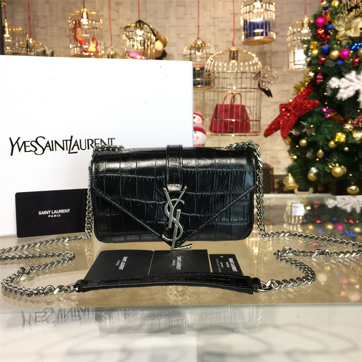 Y51 monogram college in embossed crocodile shiny leather cohotbag 4776