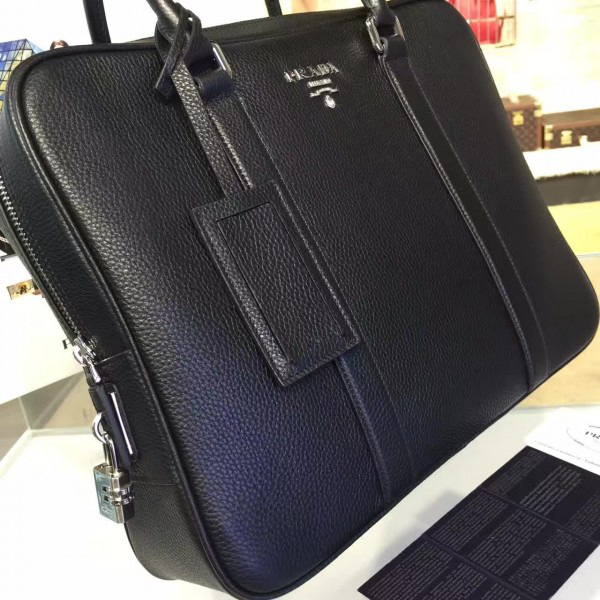 Pra*a leather briefcase 4197  36cm x 28 cm x 7cm