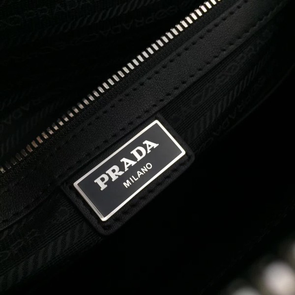 Pra*a leather briefcase 4330 38cmx9.5cmx27.5cm