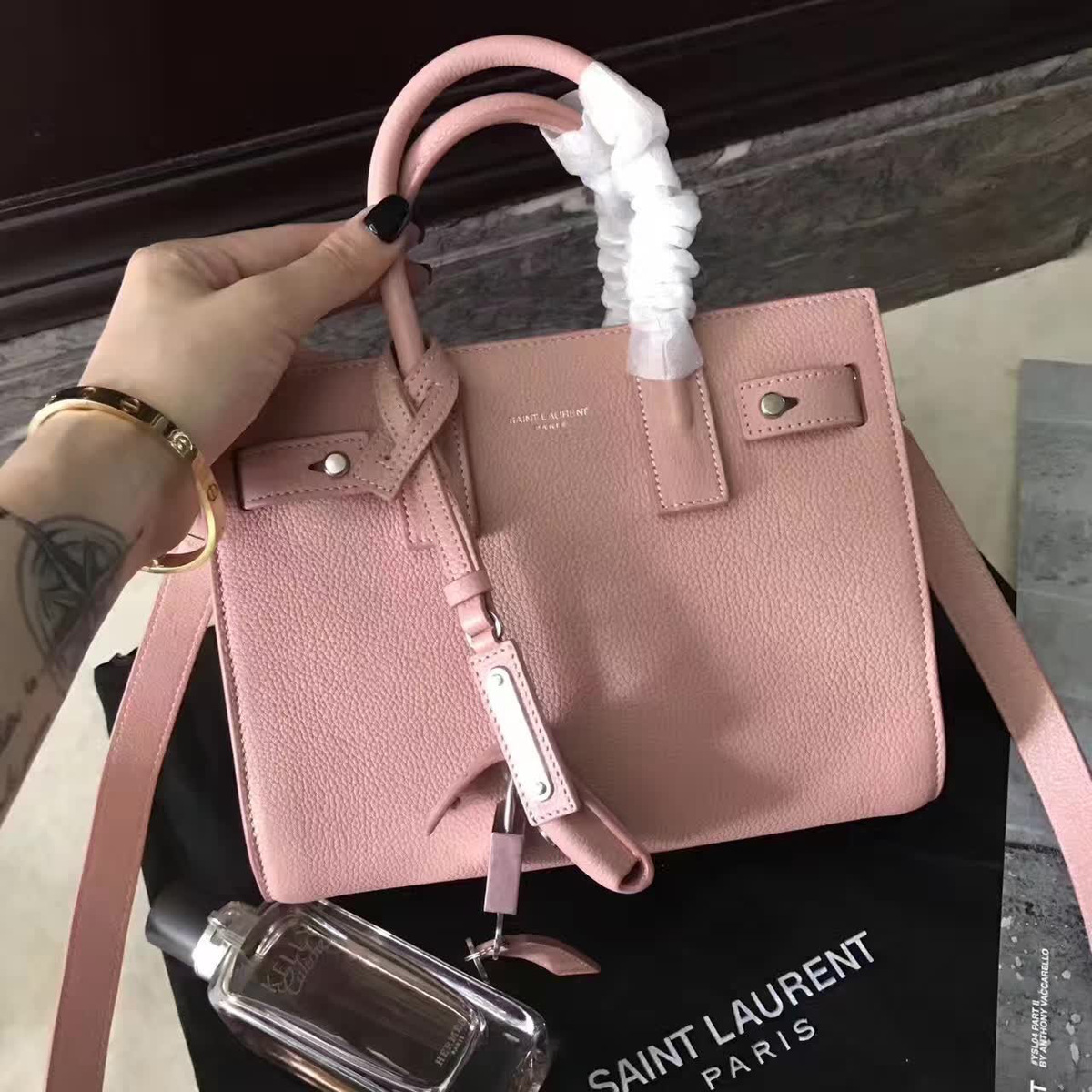 Y51 classic sac de jour nano 4877 22cm x 18cm x 11cm