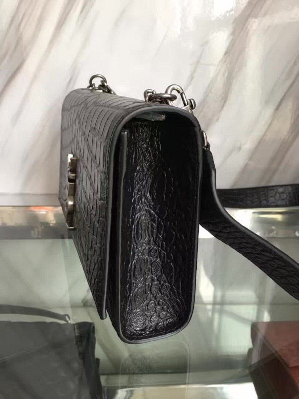 Y51 monogram kate crocodile embossed shiny leather 5023 24cm x 15.5cm x 4.5cm