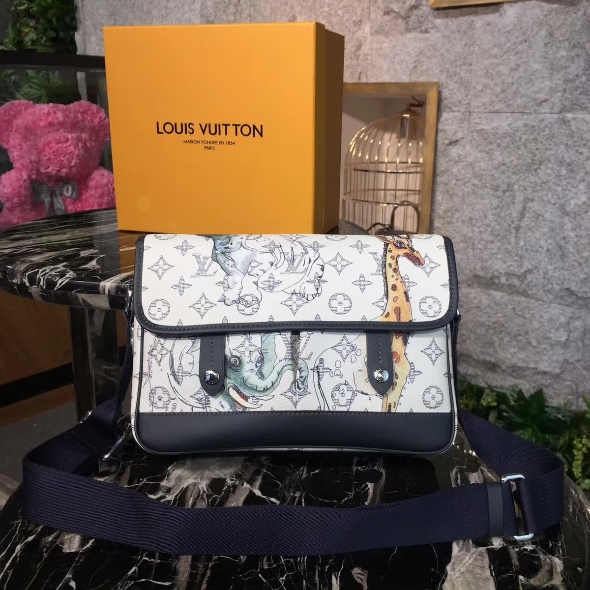 l0vis Vvtt0n pochette voyage monogram zebra other 3747 28cmx8cmx21cm