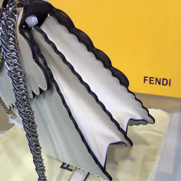 F**di kan i 1974 26cm x 8cm x 19cm