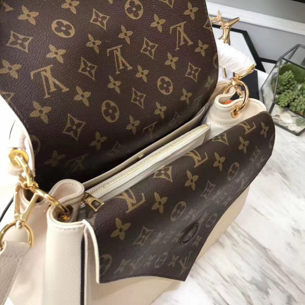 l0vis Vvtt0n double v cohotbag  creme 3651