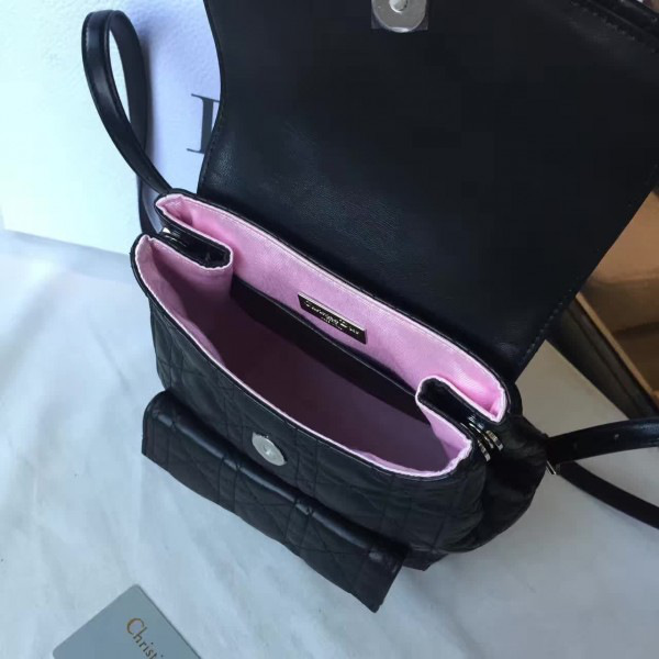 D10r backpack