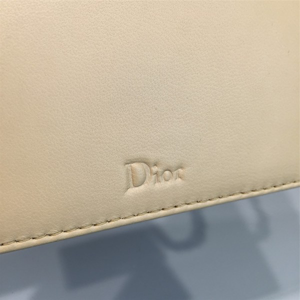 D10r ama 1744 25cm x 8cm x 15cm
