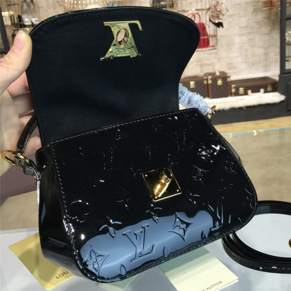 l0vis Vvtt0n pasadena monogram vernis leather noir3717 19cm x 9cm x 14.5cm