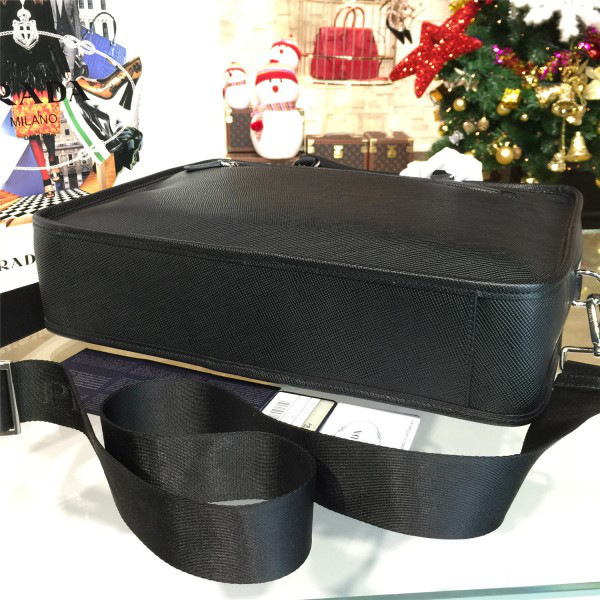 Pra*a leather briefcase 4209 38.5cm x 9cm x 28.5cm