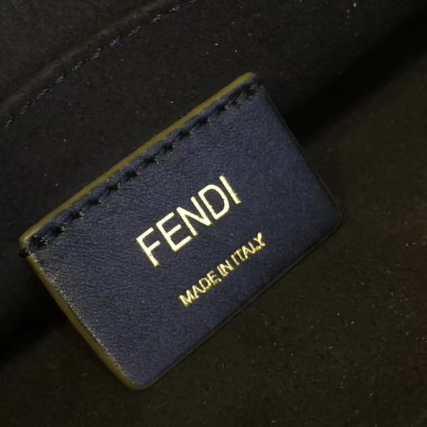 F**di kan i 1919  26cm x 8cm x 19cm