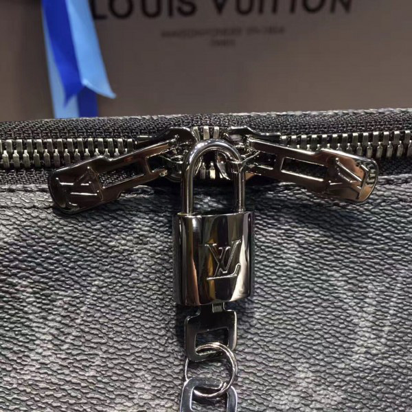 l0vis Vvtt0n keepall bandoulière 55 noir_55cm x 31cm x 24cm