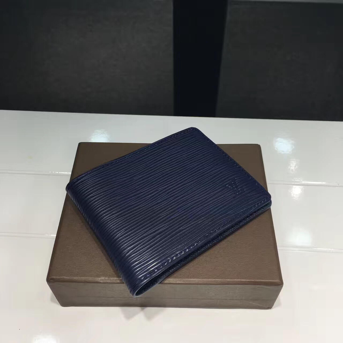 l0vis Vvtt0n multiple wallet navy blue_12*9 cm