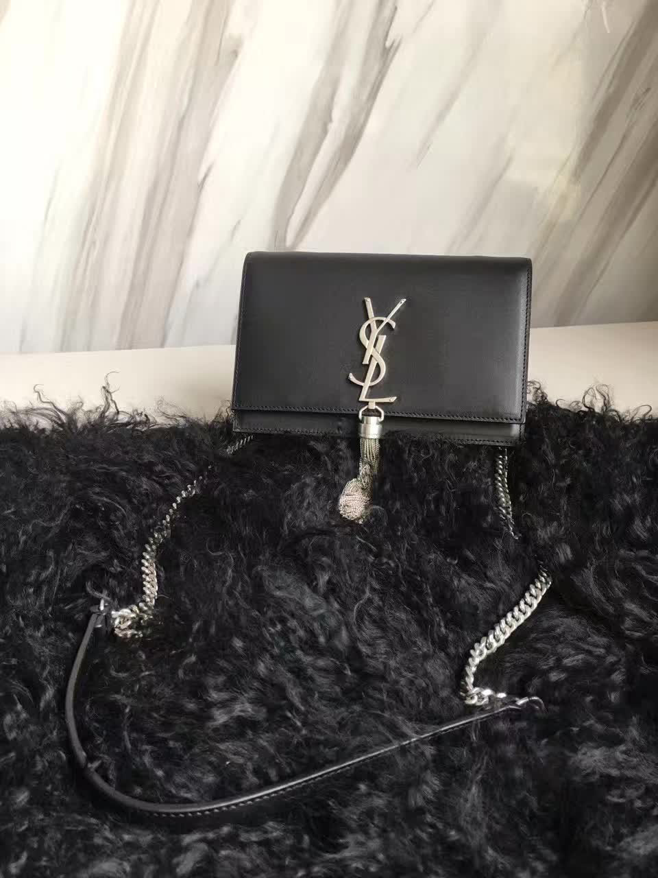 Y51 monogram- kate bag with leather tassel 5007 19 cm x 12cm x 4cm