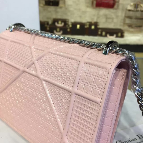 D10r ama 1761 18cm x 4cm x 12cm