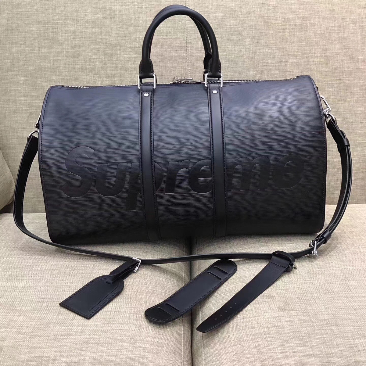 l0vis Vvtt0n svp*me keepall 45 black 45cmx27cmx20cm
