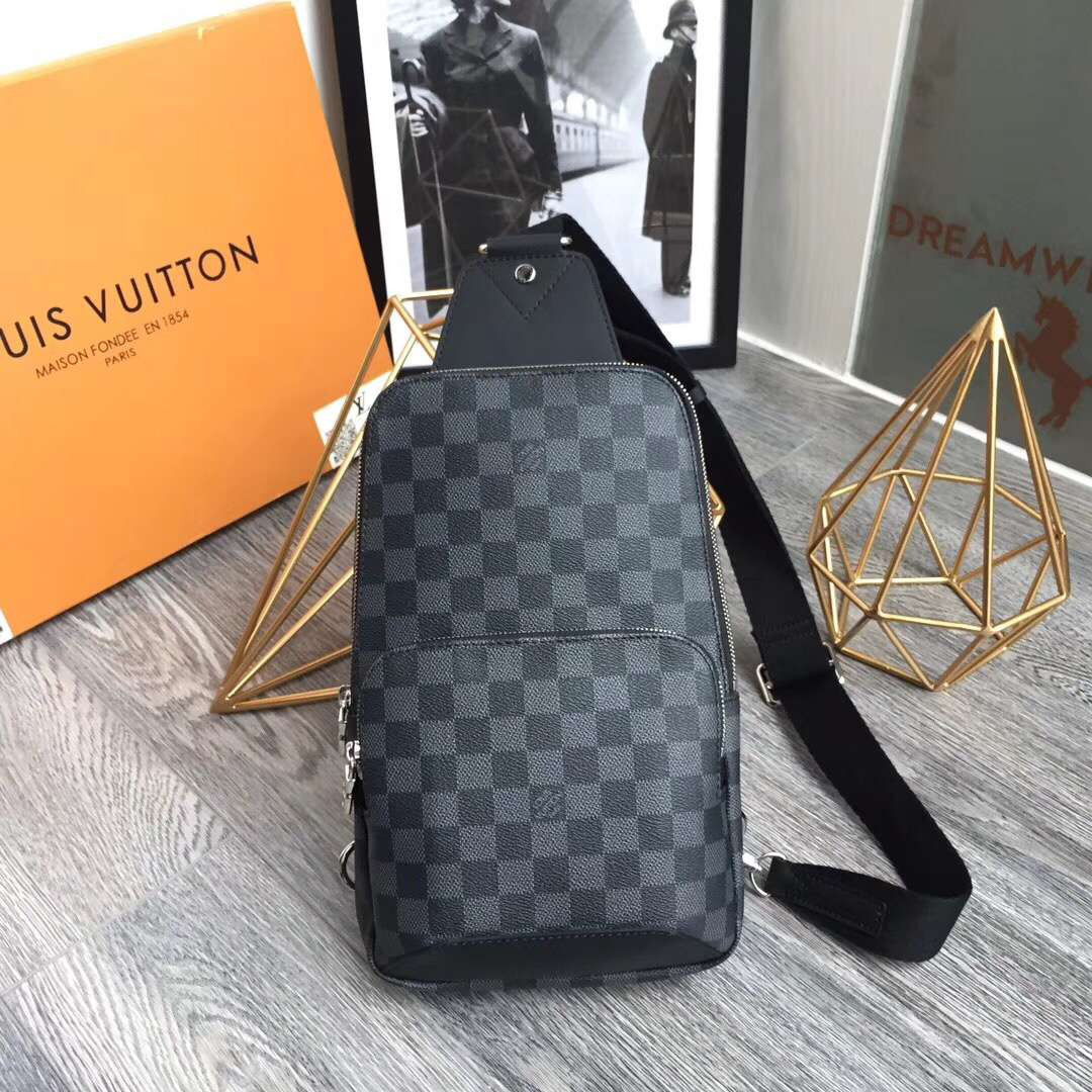 l0vis Vvtt0n avenue sling bag cohotbag n41719