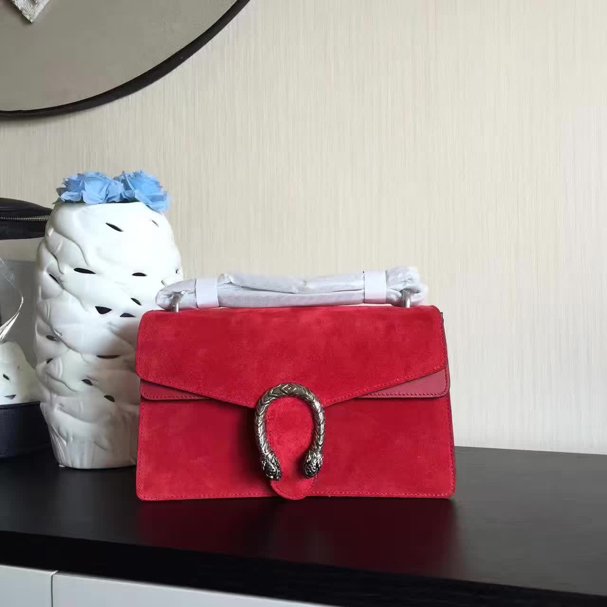 Gvc*1 dionysus shoulder bag z050  28cm x 18cm x 9cm