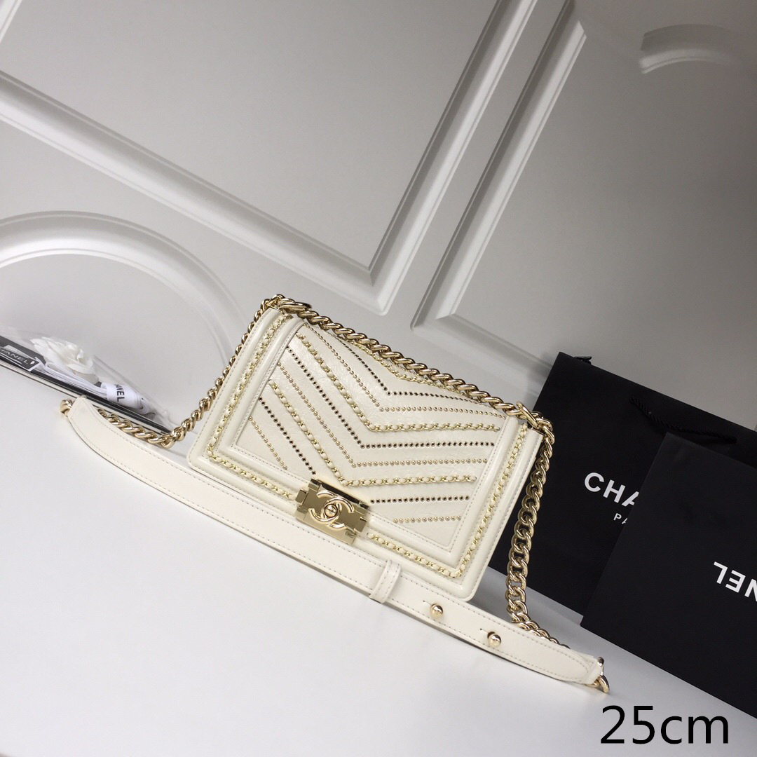 Ch**el wrinkled calfskin white gold hardware 25cm