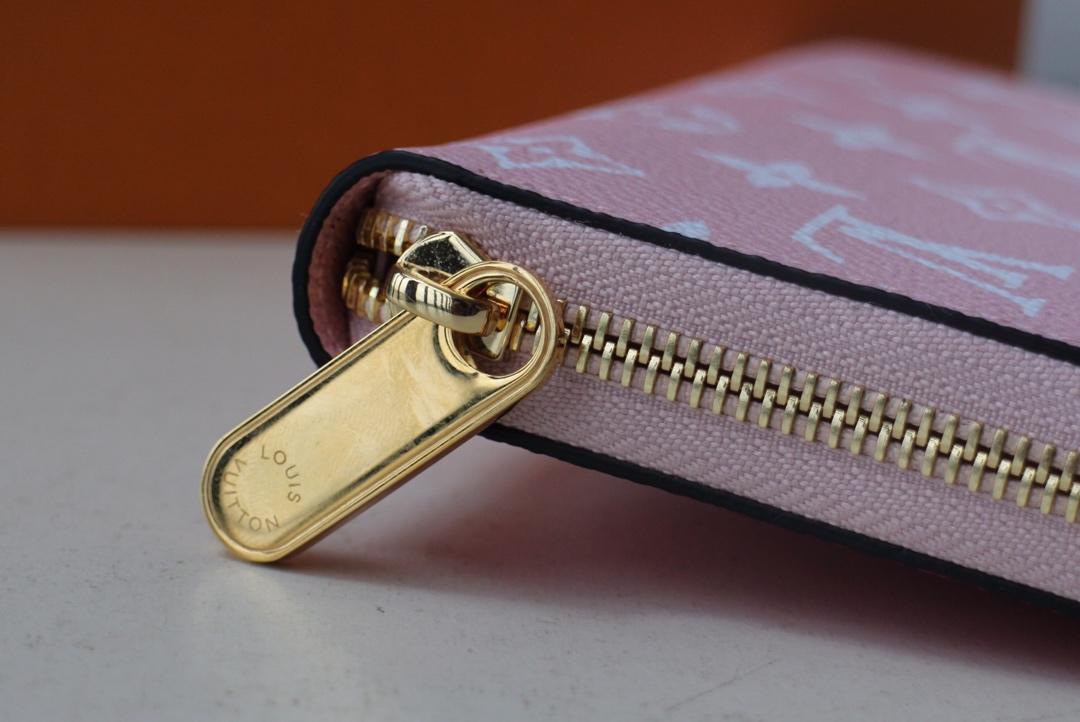 l0vis Vvtt0n zippy zipper wallet_19x10cm