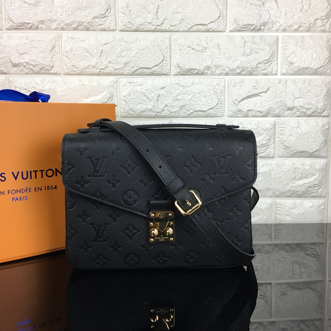 l0vis Vvtt0n pochette metis monogram empreinte leather 3756 24cm x 20cm x 10cm