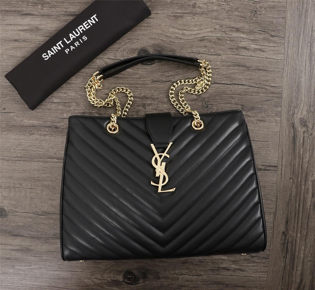 Y51 monogramme 35x9.5x25cm
