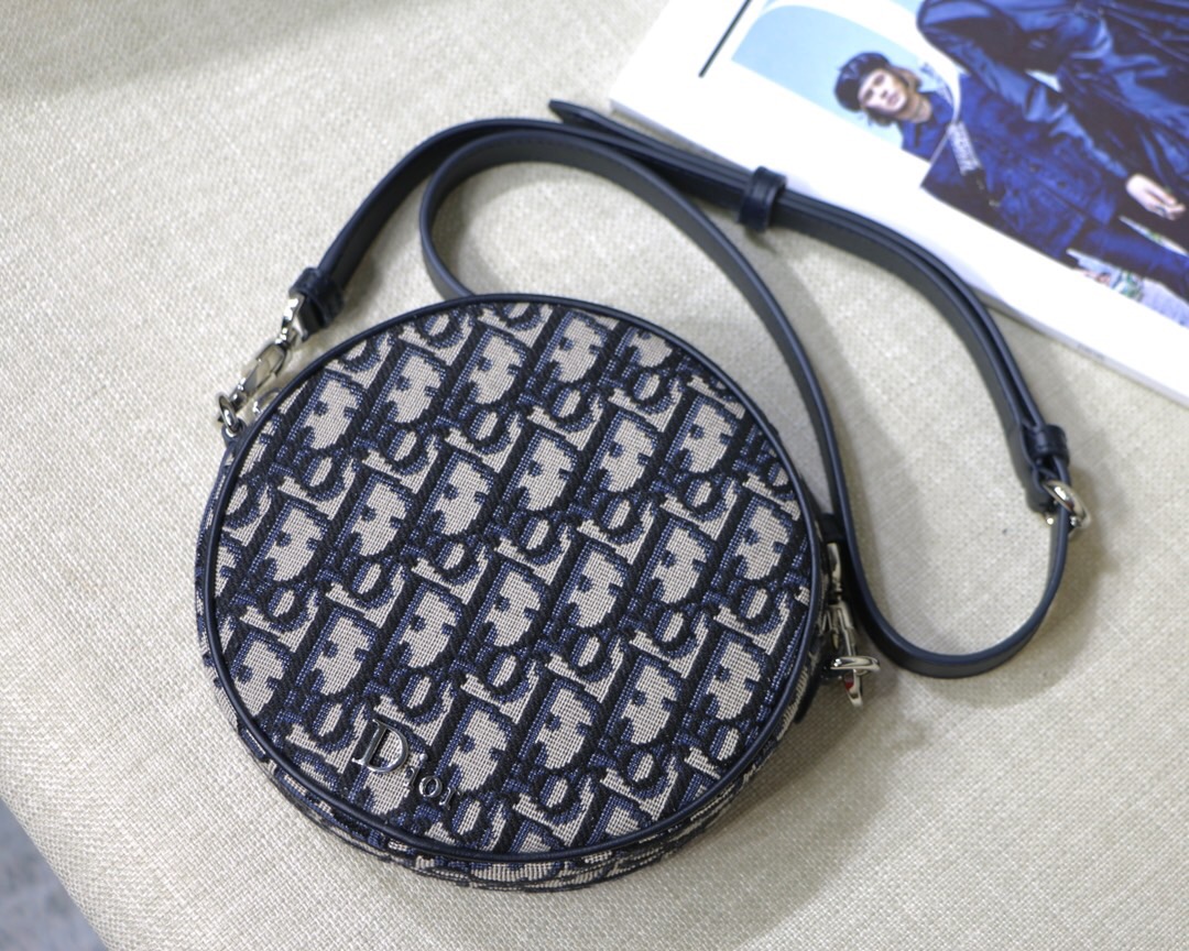 D10r oblique round bag 15.5*4cm