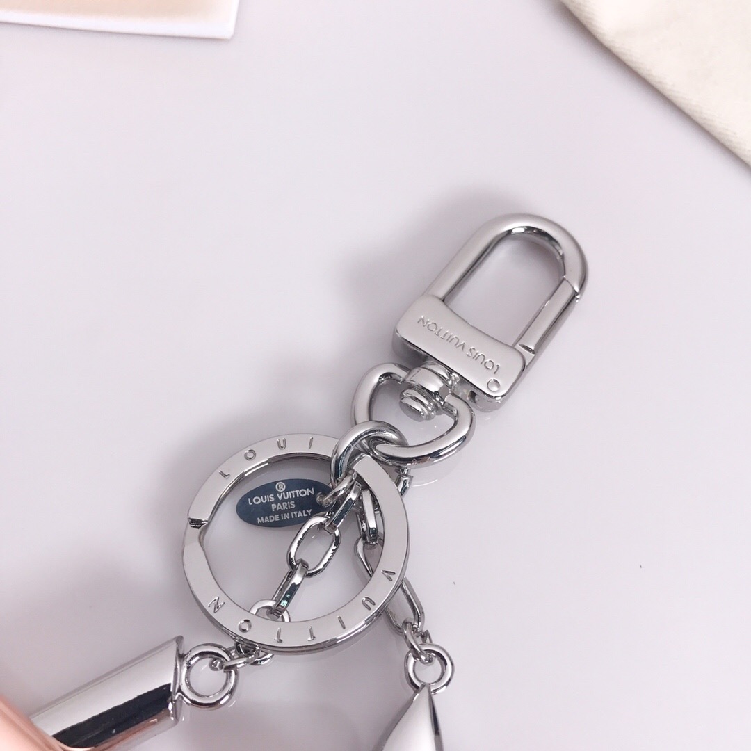 l0vis Vvtt0n key ring m68197