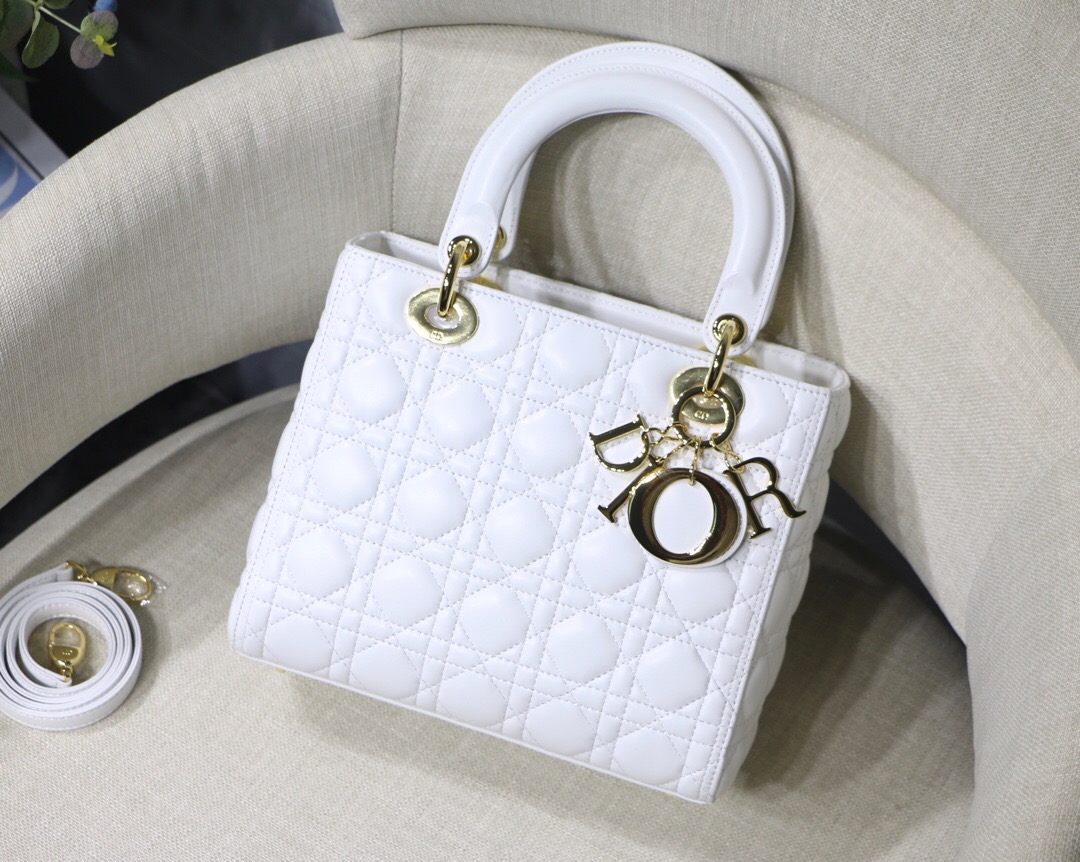 D10r medium ultramatte lady bag latte cannage lambskin m0565 24 x 20 x 11cm