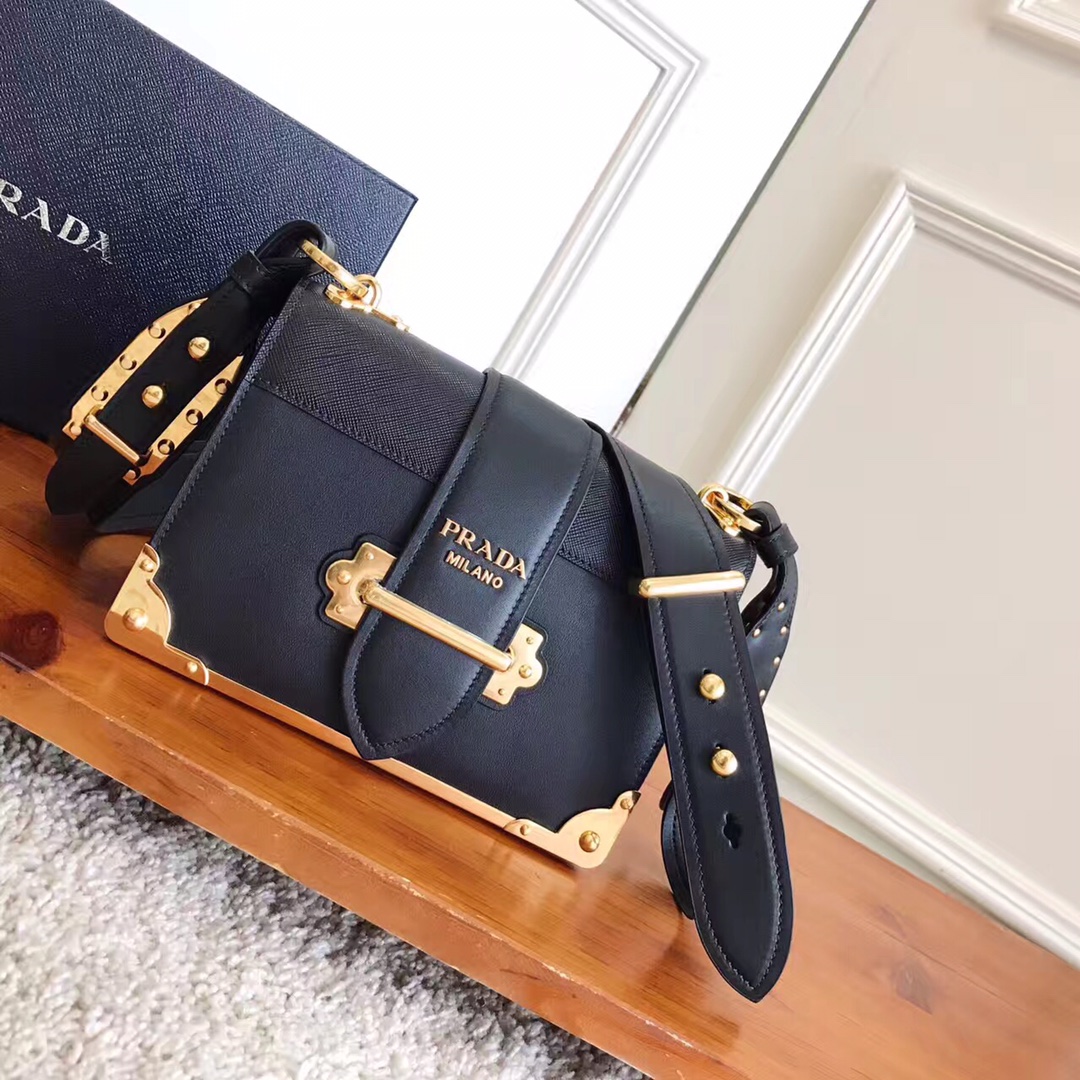 Pra*a leather Pra*a cahier bag black 1bd045 19 x 14 x 9 cm