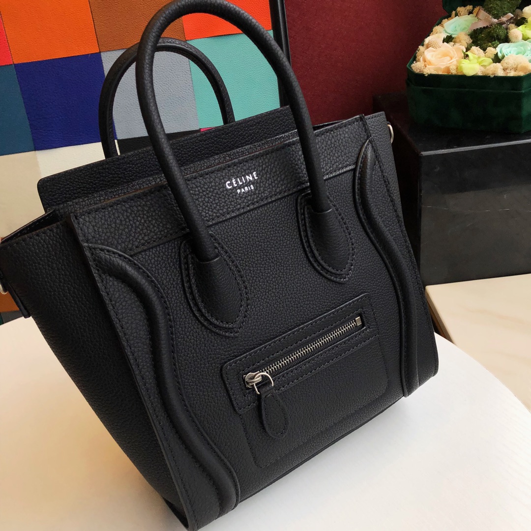 Ce1i*e nano luggage bag in drummed calfskin black 189243dru 20 x 20 x 10 cm