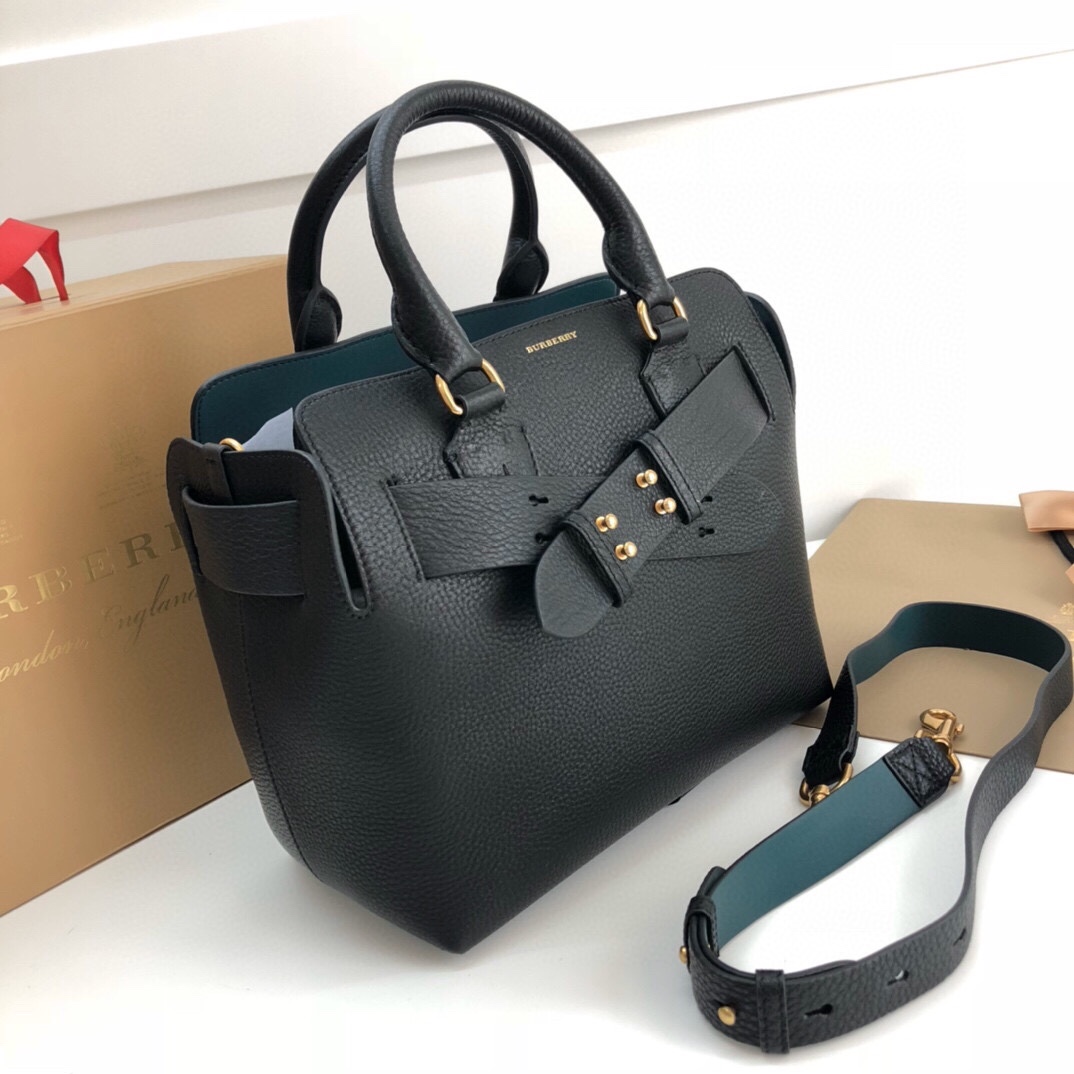 Bv*b*rry the medium leather belt bag black 28 x 15.5 x 23 cm