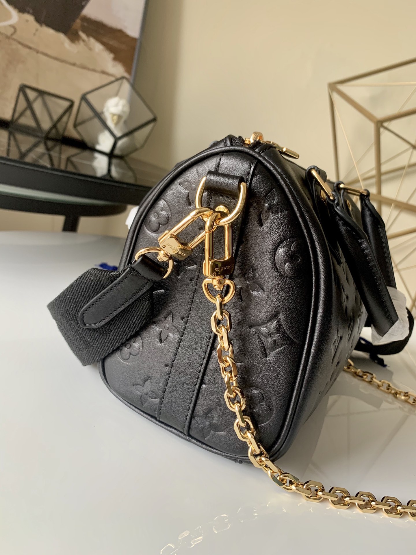 l0vis Vvtt0n speedy bandouliÈre 22 m58631 22 x 19 x 13 cm