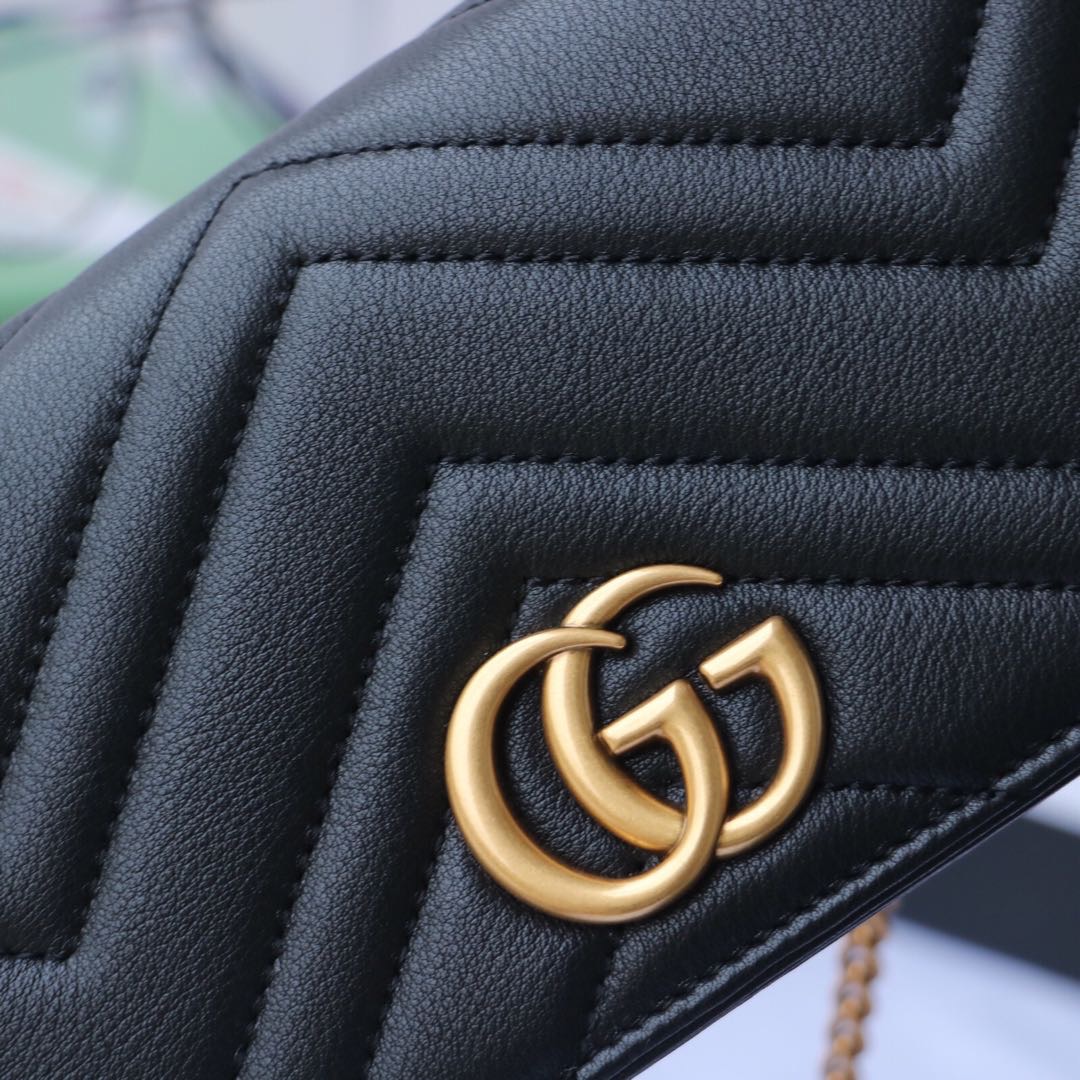 Gvc*1 gg marmont mini bag black leather 488426 18 x 10 x 5 cm