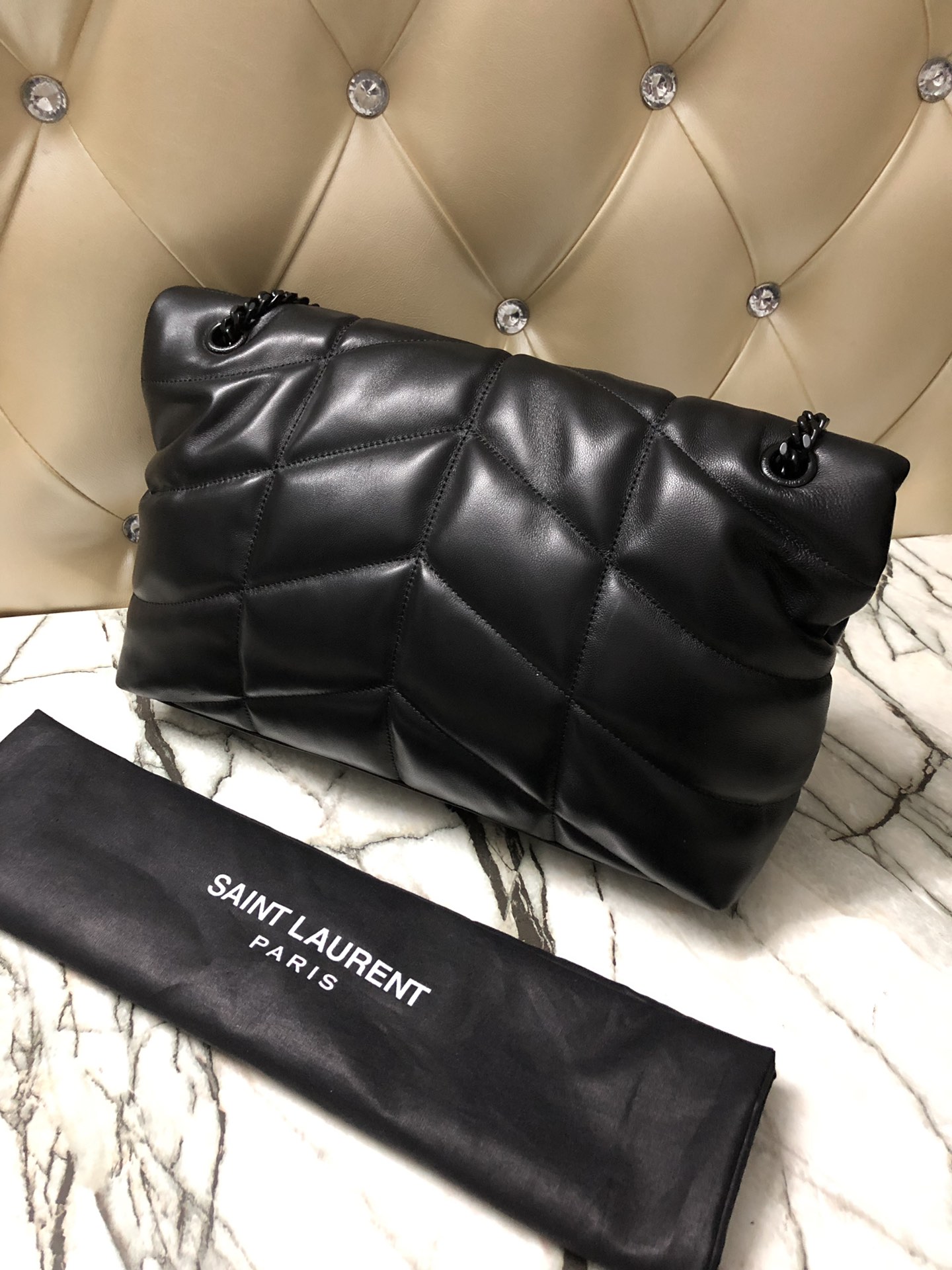 Y51 puffer medium bag in quilted lambskin black chain 5774751 35 x 23 x 13.5 cm