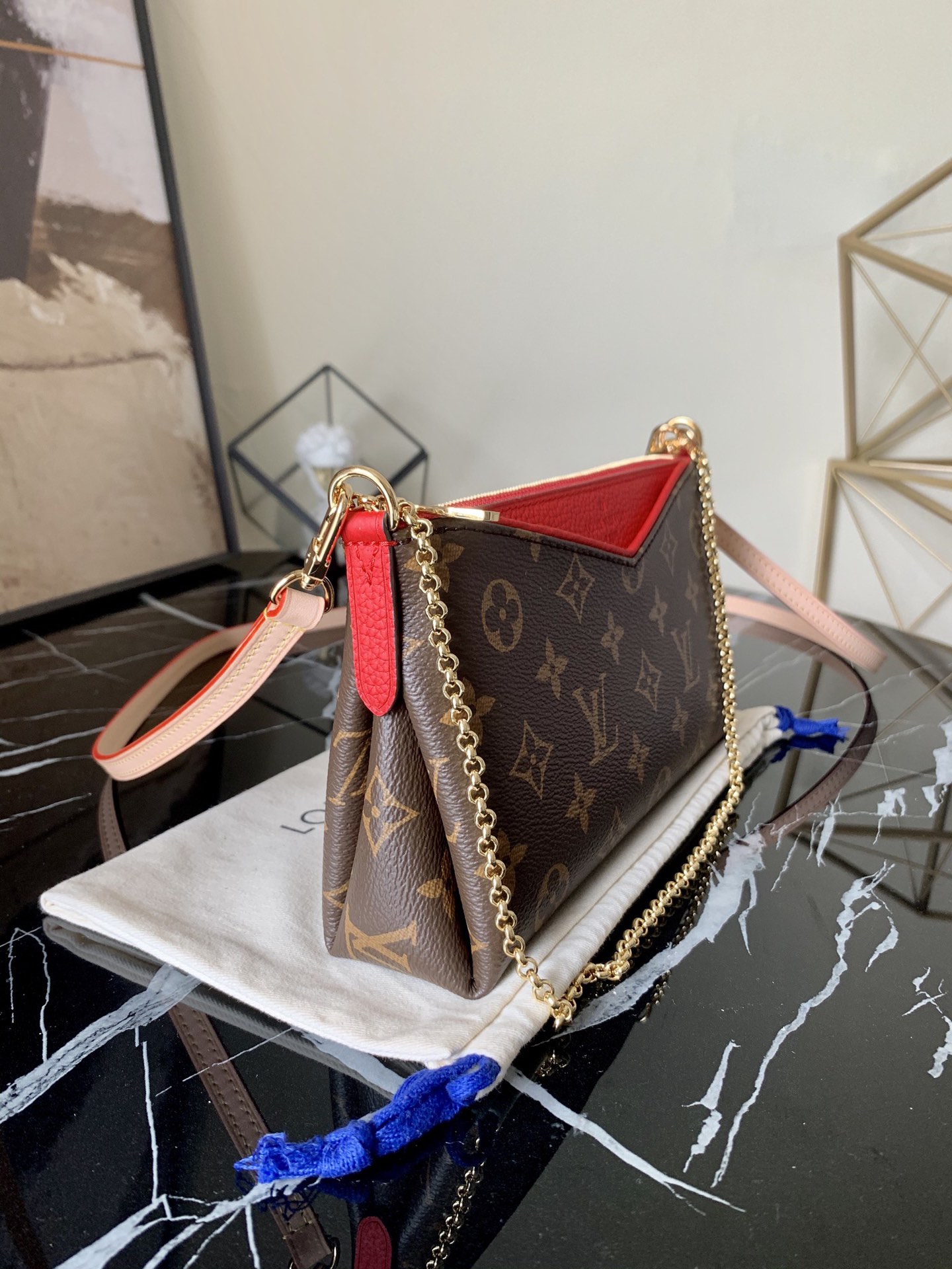 l0vis Vvtt0n pallas clutch chain shoulder bag red m41638 23 x 13 x 5 cm