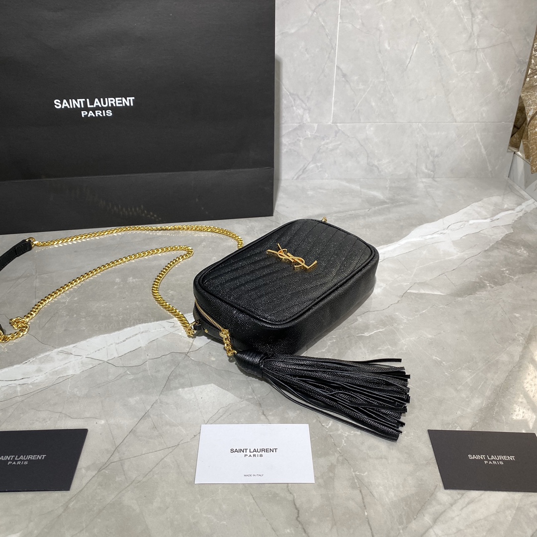 Y51 lou mini bag in quilted grain de poudre embossed leather black and golden 6125791 18 × 10 × 5 cm