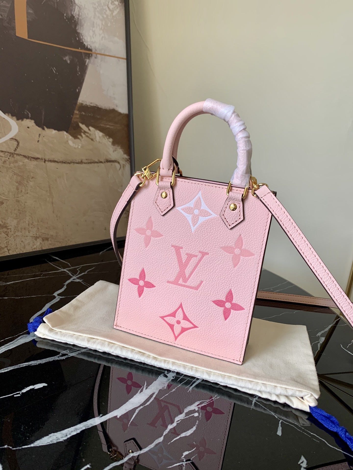 l0vis Vvtt0n petit sac plat rose ballerine m80449 14 x 17 x 5 cm