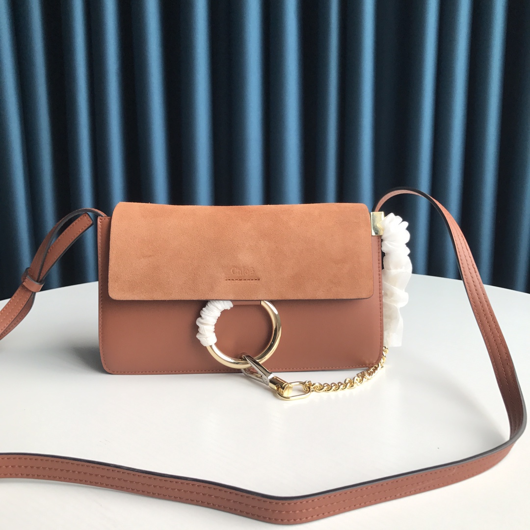 CHLOÉ FAYE SMALL SHOULDER BAG Classic Tobacco CHC15US127 24 x 7 x 15 cm