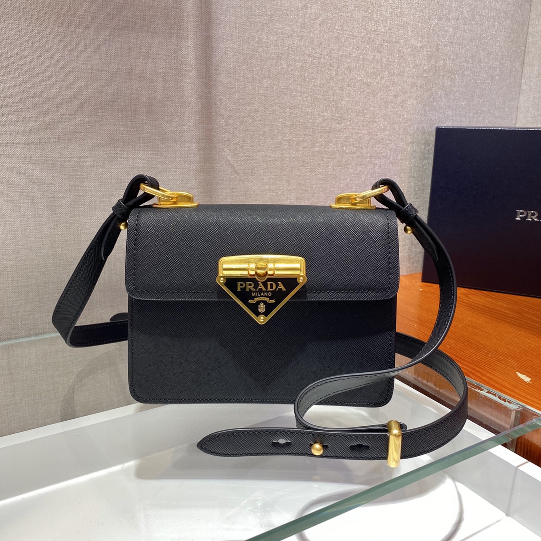 Pra*a saffiano leather symbole bag black 1bd270 20 x 14 x 7 cm