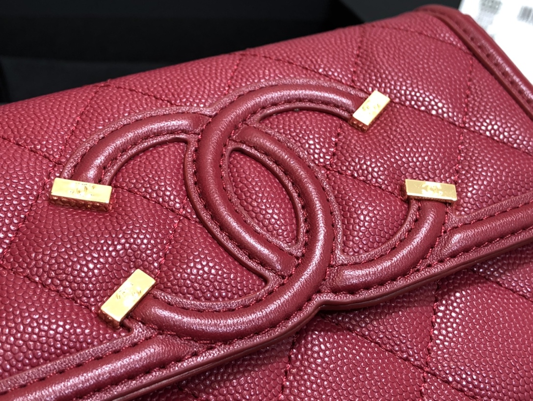 Ch**el wallet cc grain leather burgundy 84447 15 cm