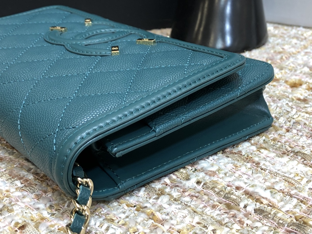 Ch**el cc filigree woc grain leather midnight a84451 19.5 × 3.5 × 12 cm