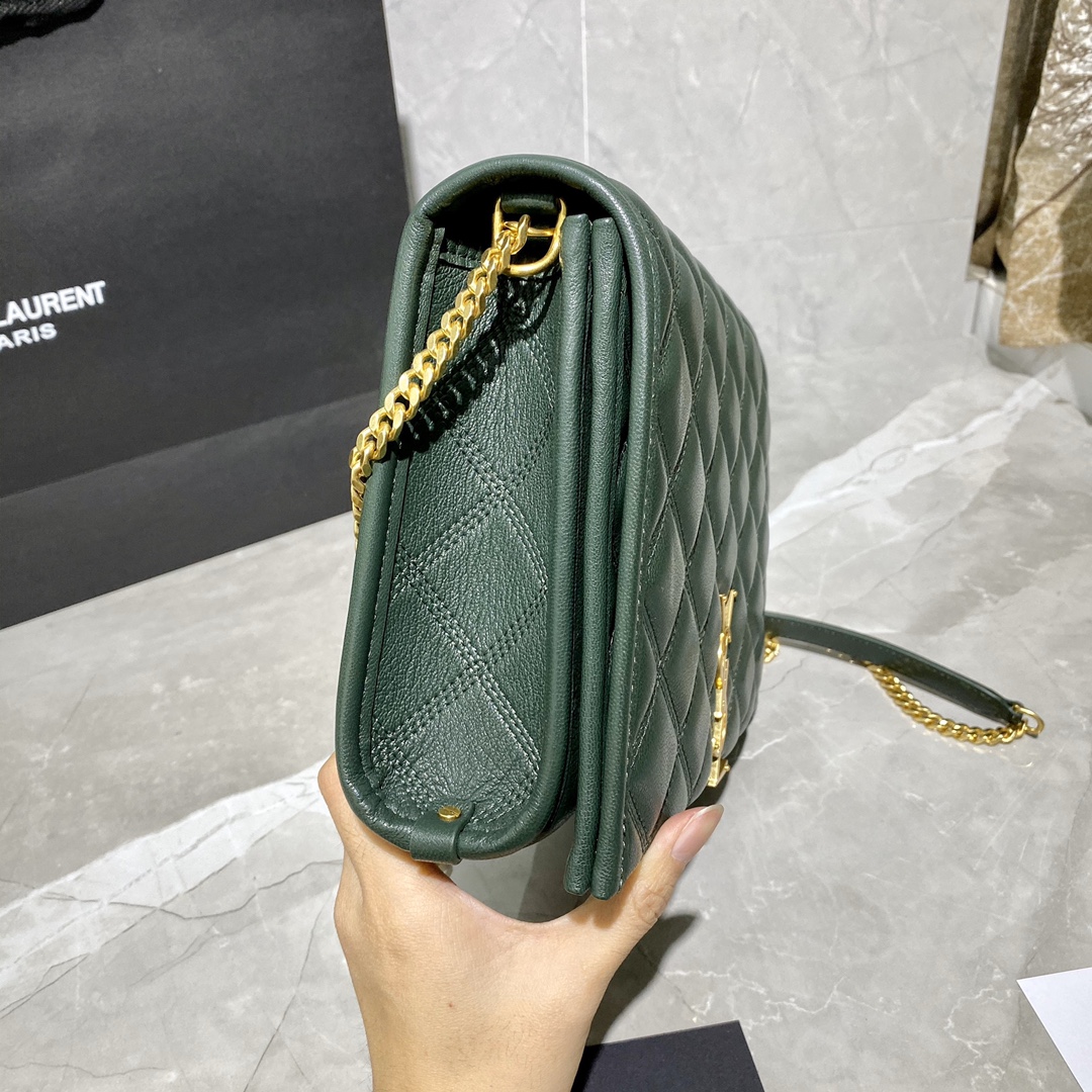 Y51 becky mini chain bag in carrÉ-quilted lambskin dark green 6507691 25 x 17 x 7 cm