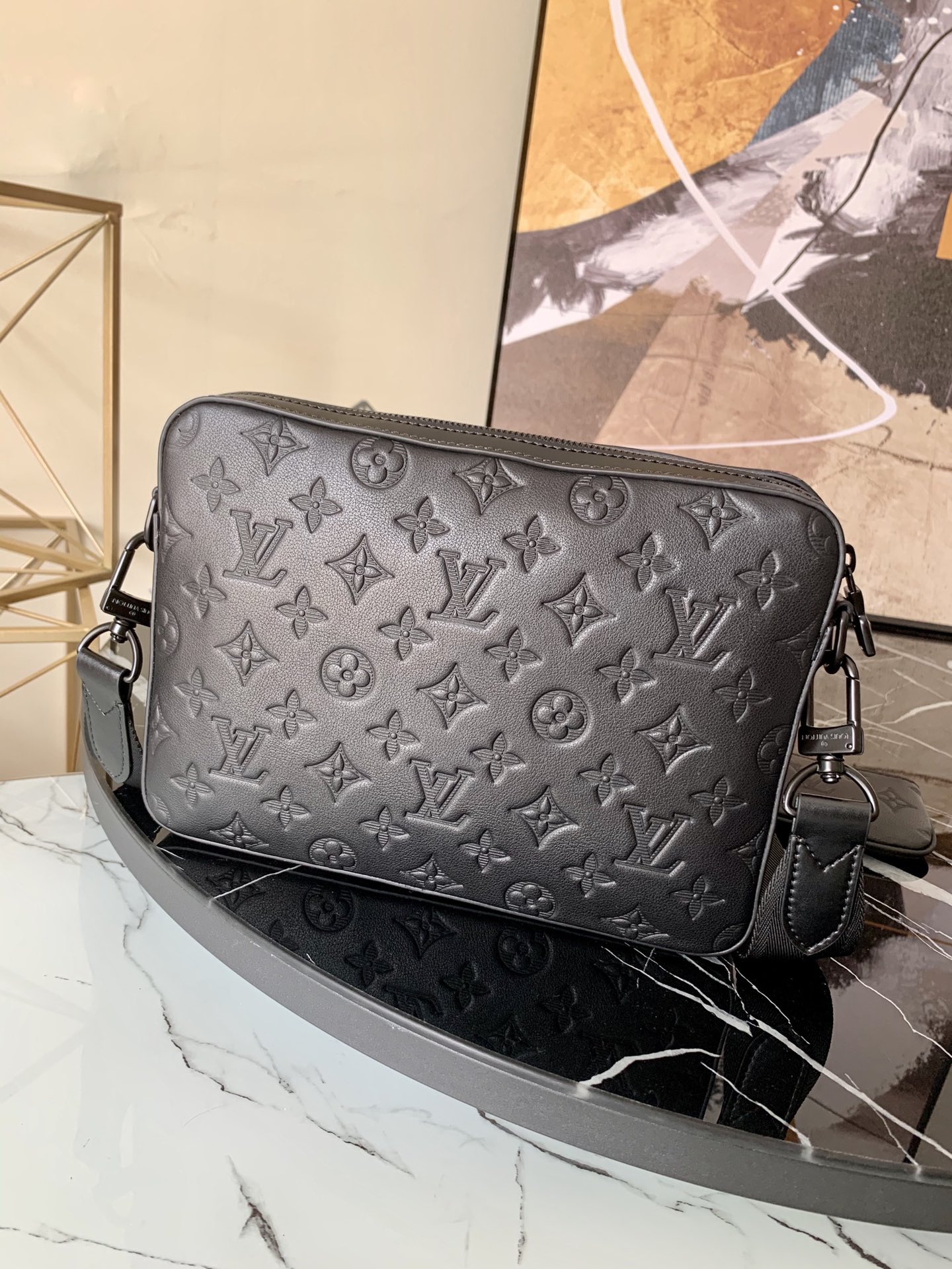 l0vis Vvtt0n duo messenger monogram shadow leather black m69827 26 x 18.5 x 5 cm