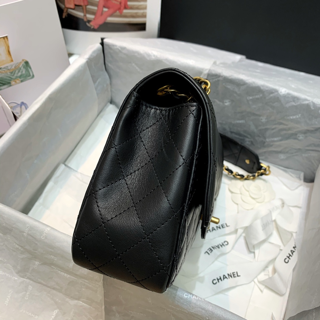 Ch**el small strap into strap bag black as2229 25 x 8 x 15 cm