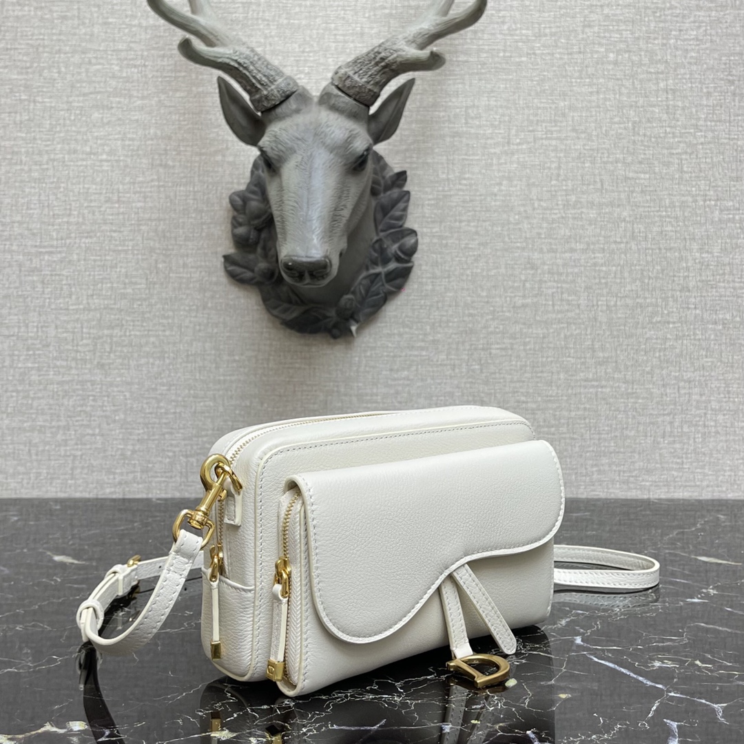 D10r saddle double pouch goatskin white s5668cceh 19 x 10.5 x 5 cm