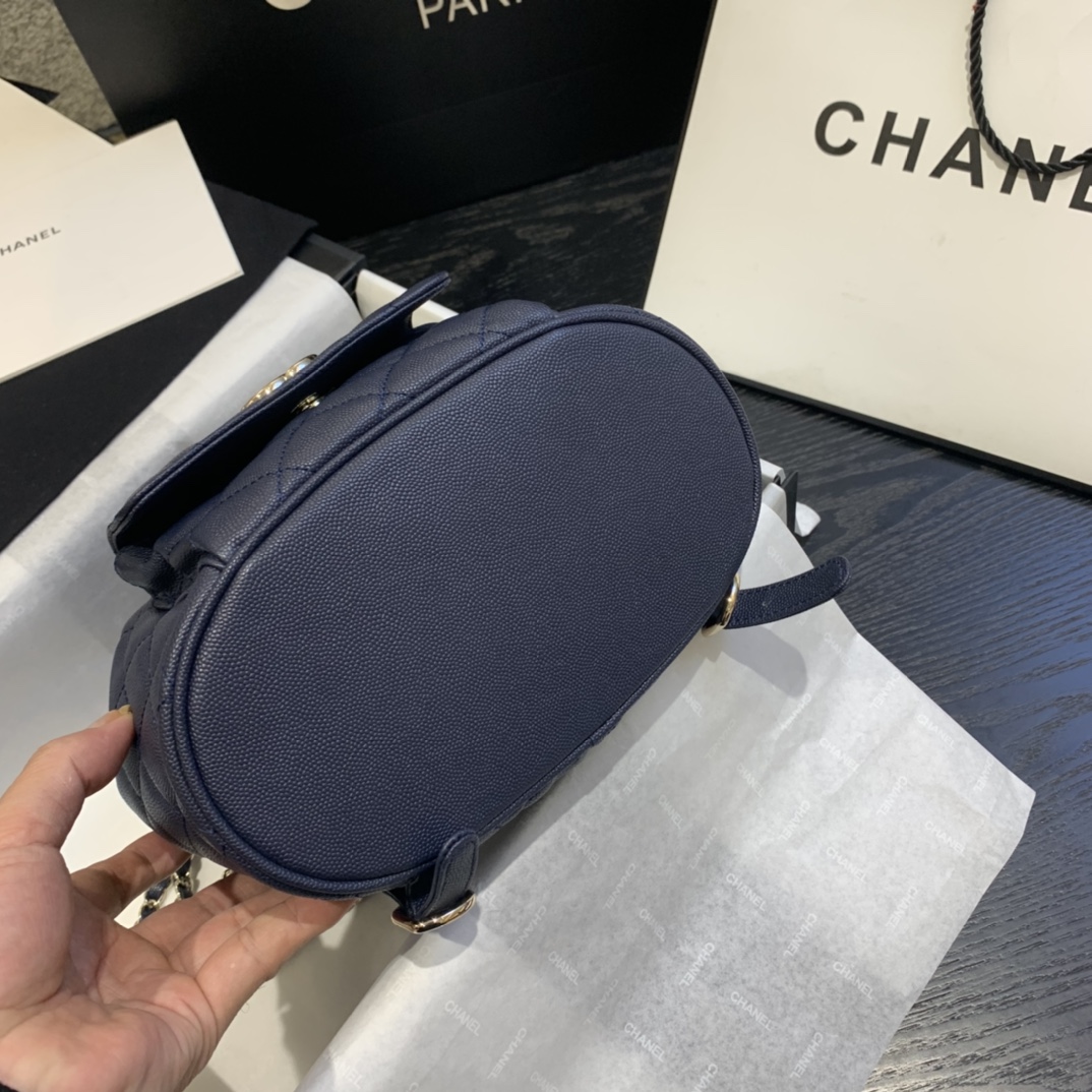 Ch**el backpack grained calfskin navy as1371 21.5 x 24 x 12 cm
