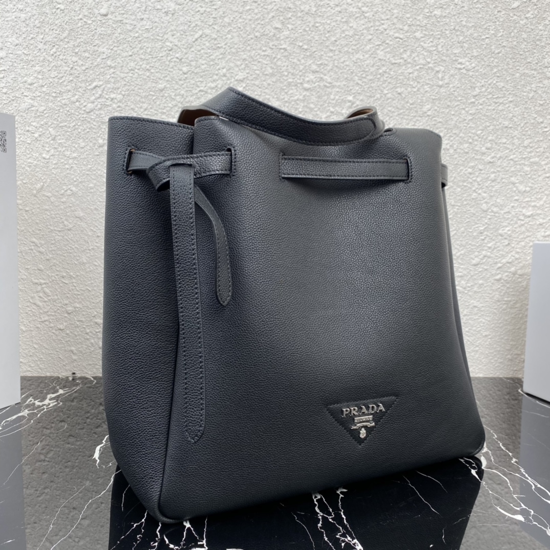Pra*a leather tote black 1bg339 35 x 34 x 16 cm