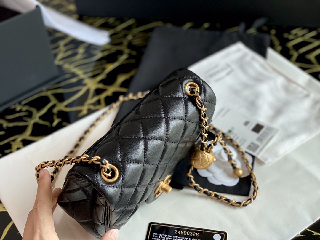 Ch**el small charm strap flap bag lambskin black as1786 13 x 18 x 7 cm