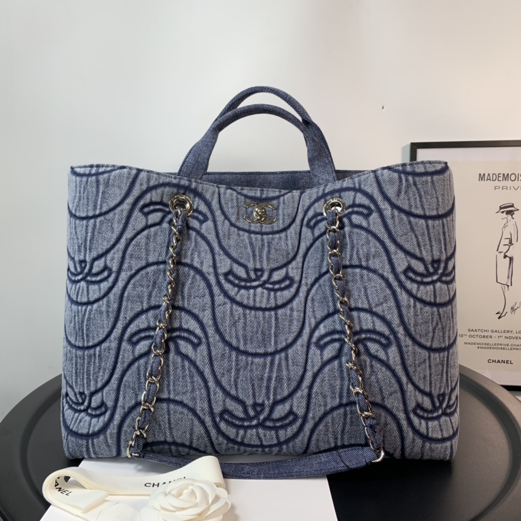 Ch**el washed denim cc wave shopping bag blue 2021 30 cm